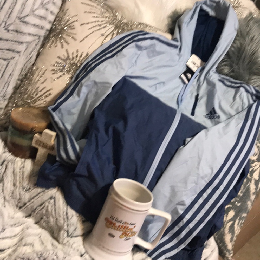 NWT  Men’s Size Medium ADIDAS Windbreaker